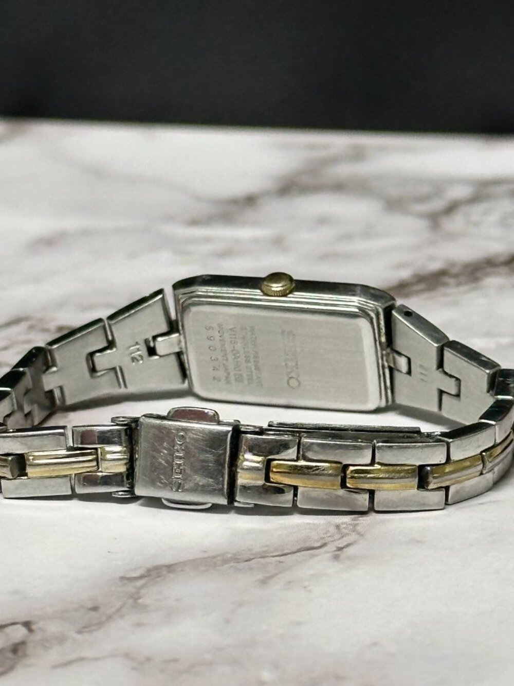 Vintage Seiko Solar Watch Women Silver Gold Two Tone Black Dial 5.75 Inch - Picture 7 of 12